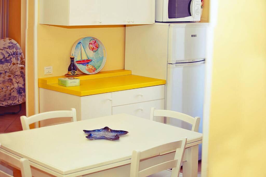 Centrally Located Apt By Harbour With Elevator San Remo Zewnętrze zdjęcie